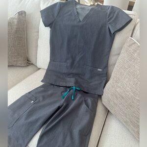 Figs XXS Top and XS bottom signature Scrubs!